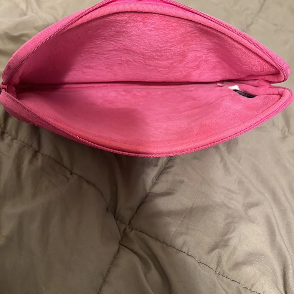 Marc by Marc Jacobs laptop/tablet case bag - Picture 5 of 8